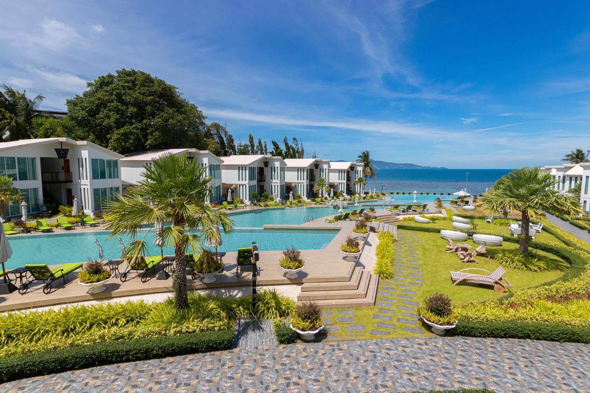 Vannee Golden Sands Beachfront Resort Хаад Рин Экстерьер фото
